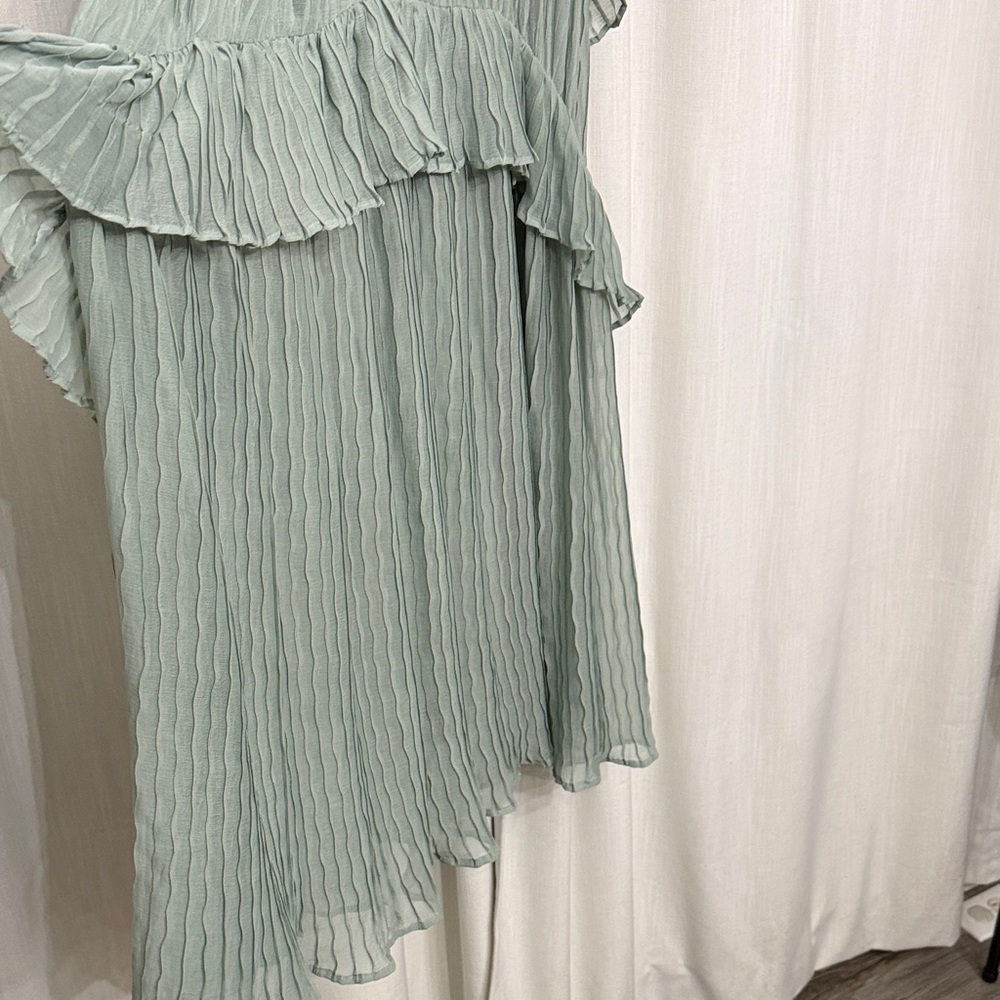 ASOS Sage Green Long Sleeve Pleated Ruffled Maxi Dress Sz 6 Very Nice - Picture 3 of 8